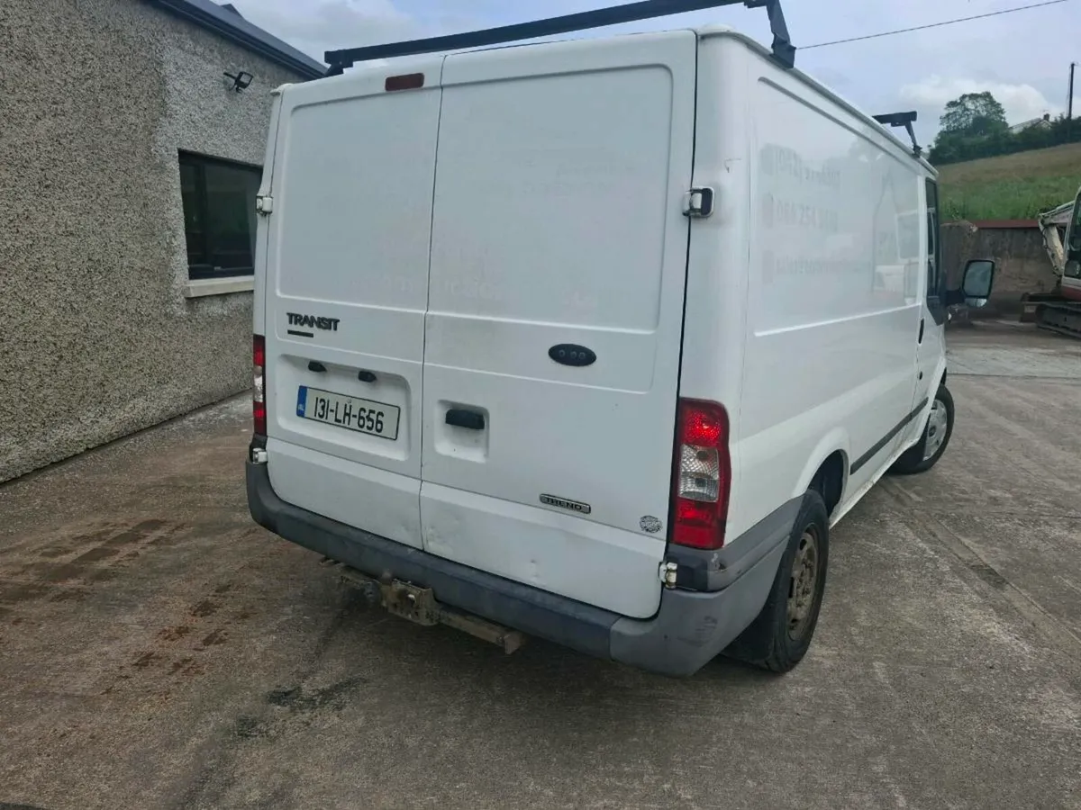 Ford Transit - Image 4