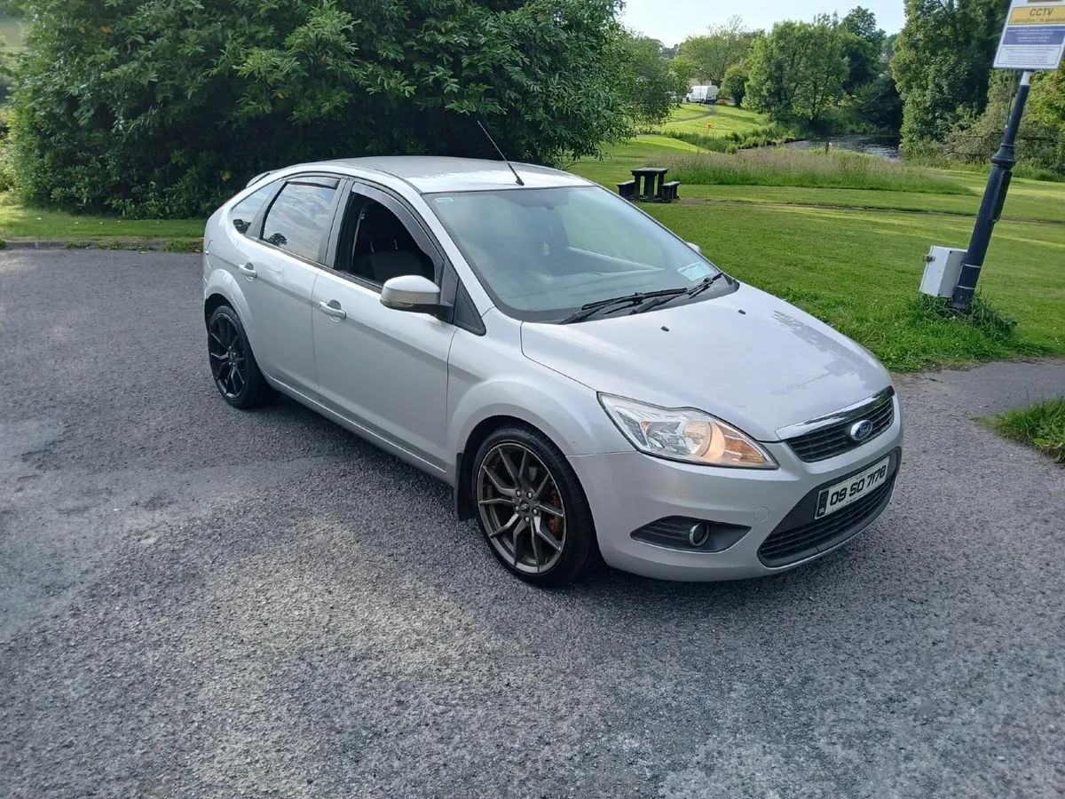 Ford Focus 2009 Zetec, NEW NCT, Alloys, Taxed. - Image 1
