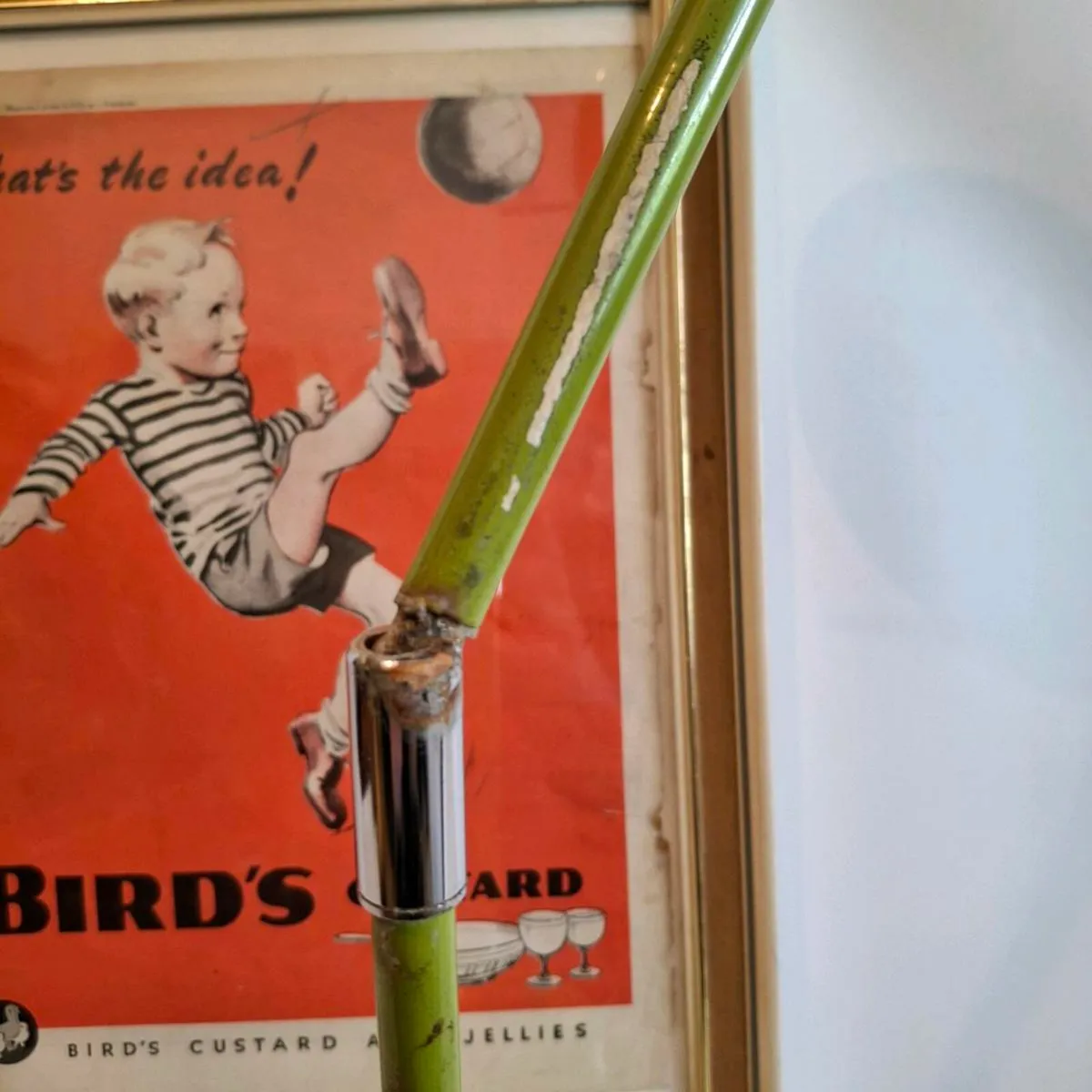Mid-Century Avocado Desk Lamp - Image 4