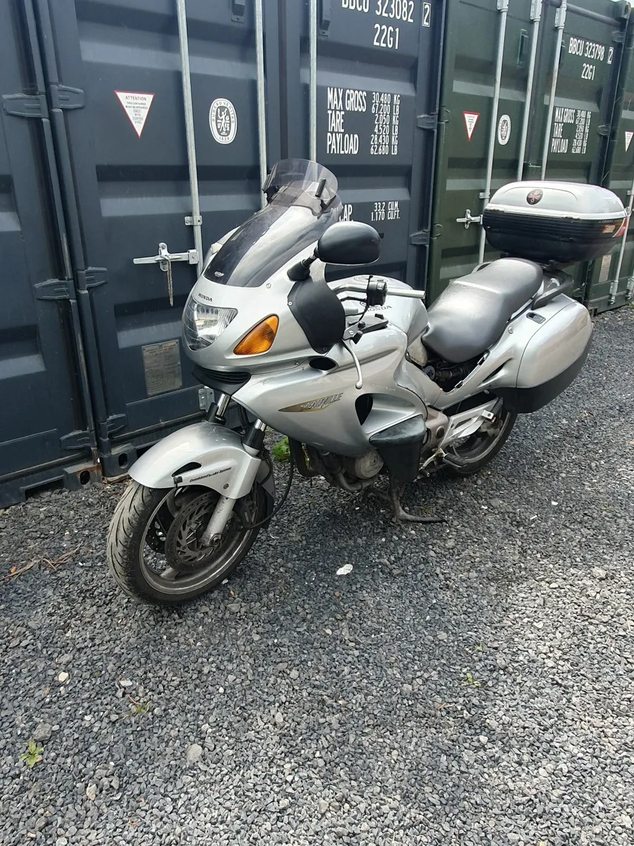 Honda deauville 650 - Image 1