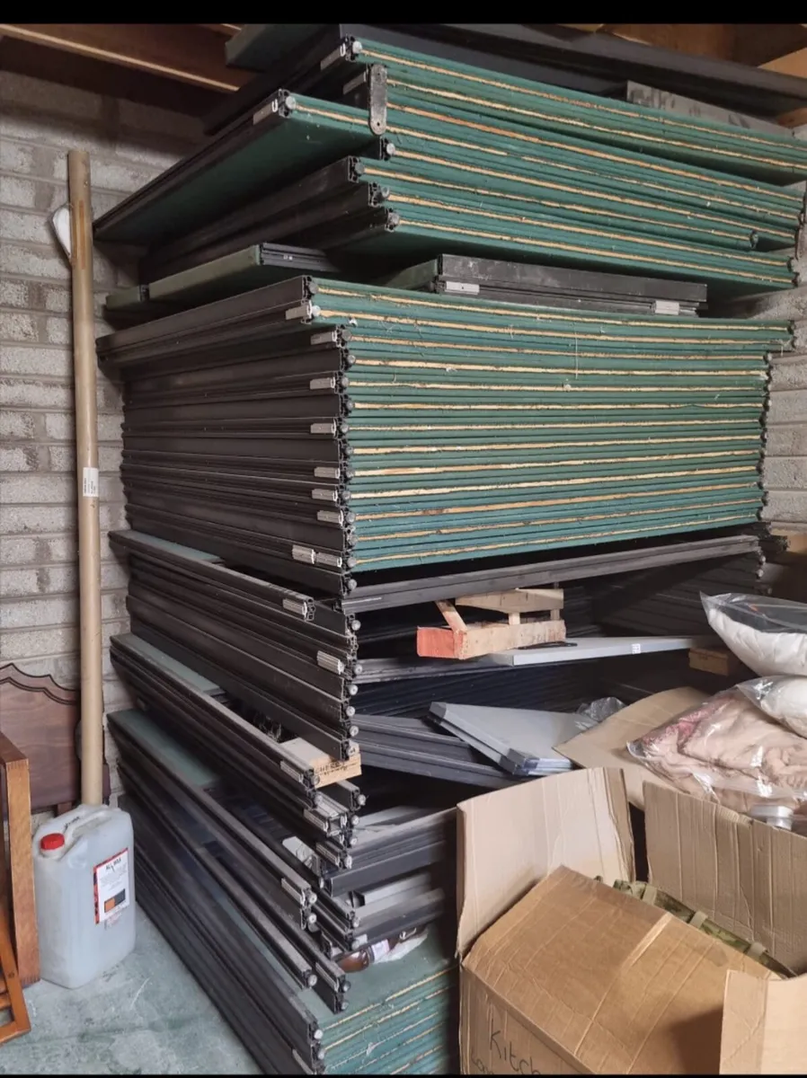 2nd Hand - Office dividers- Free - Image 3