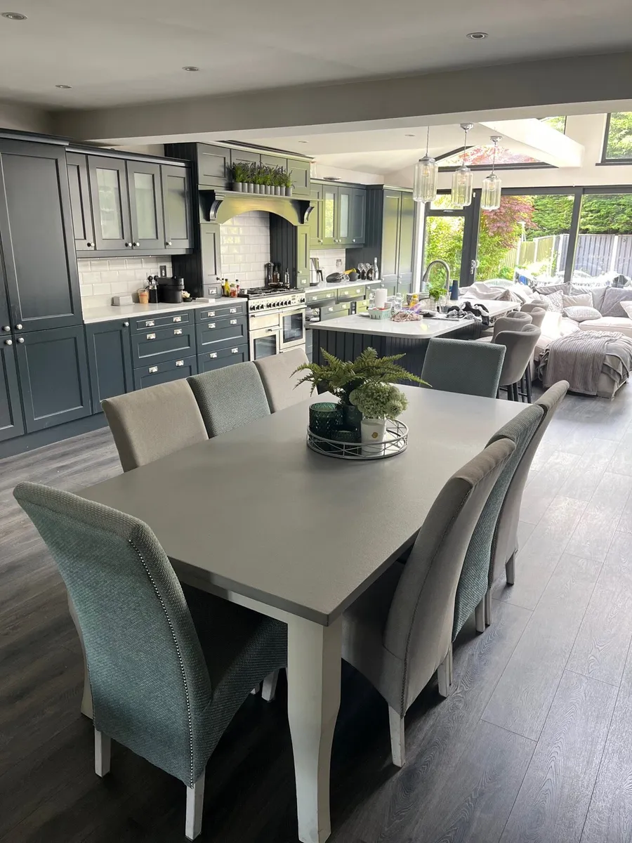 8-Seater Dining Room Table - Image 1