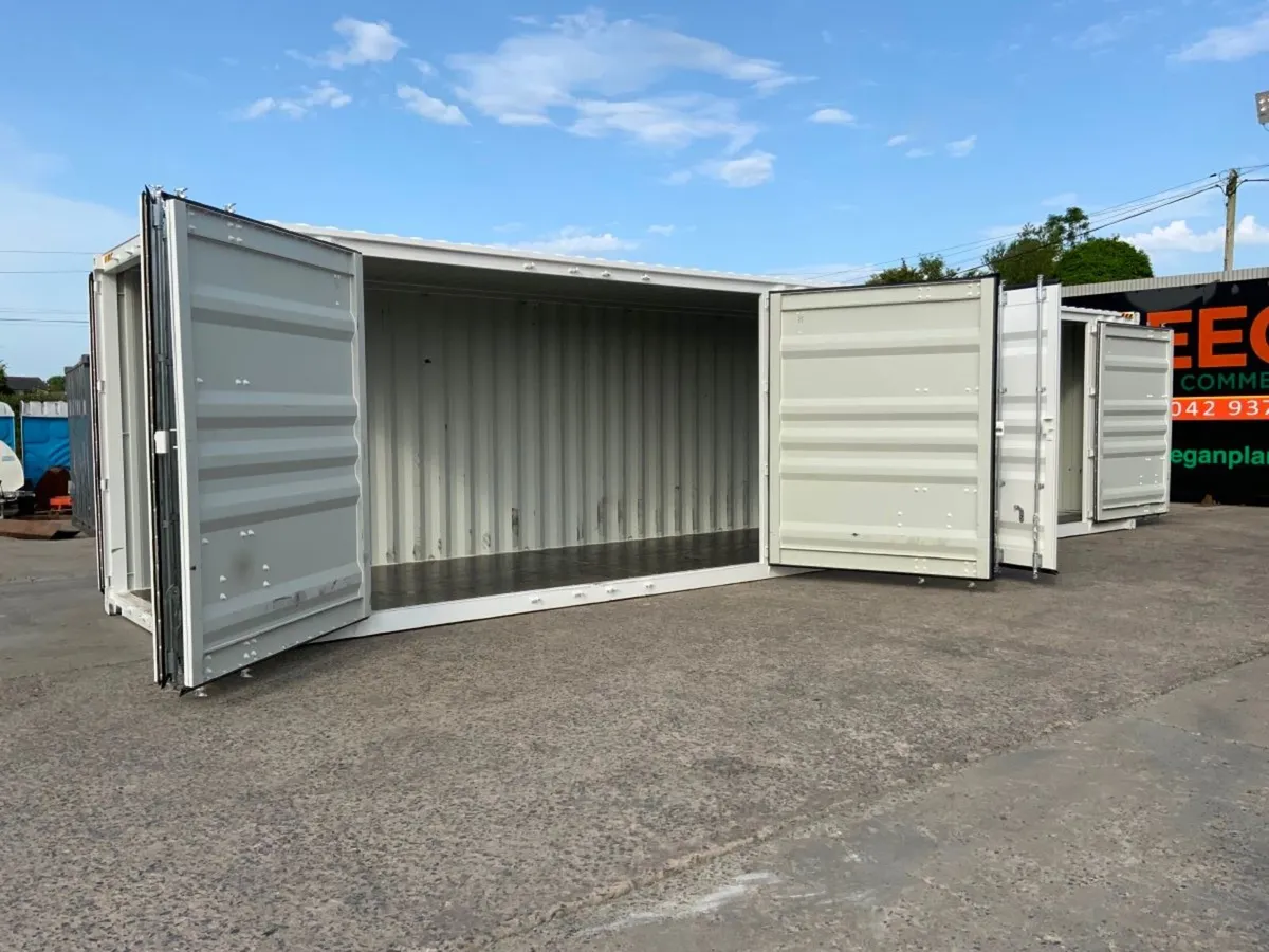 40ft HI CUBE, SIDE DOOR STORAGE CONTAINER....4017. - Image 1