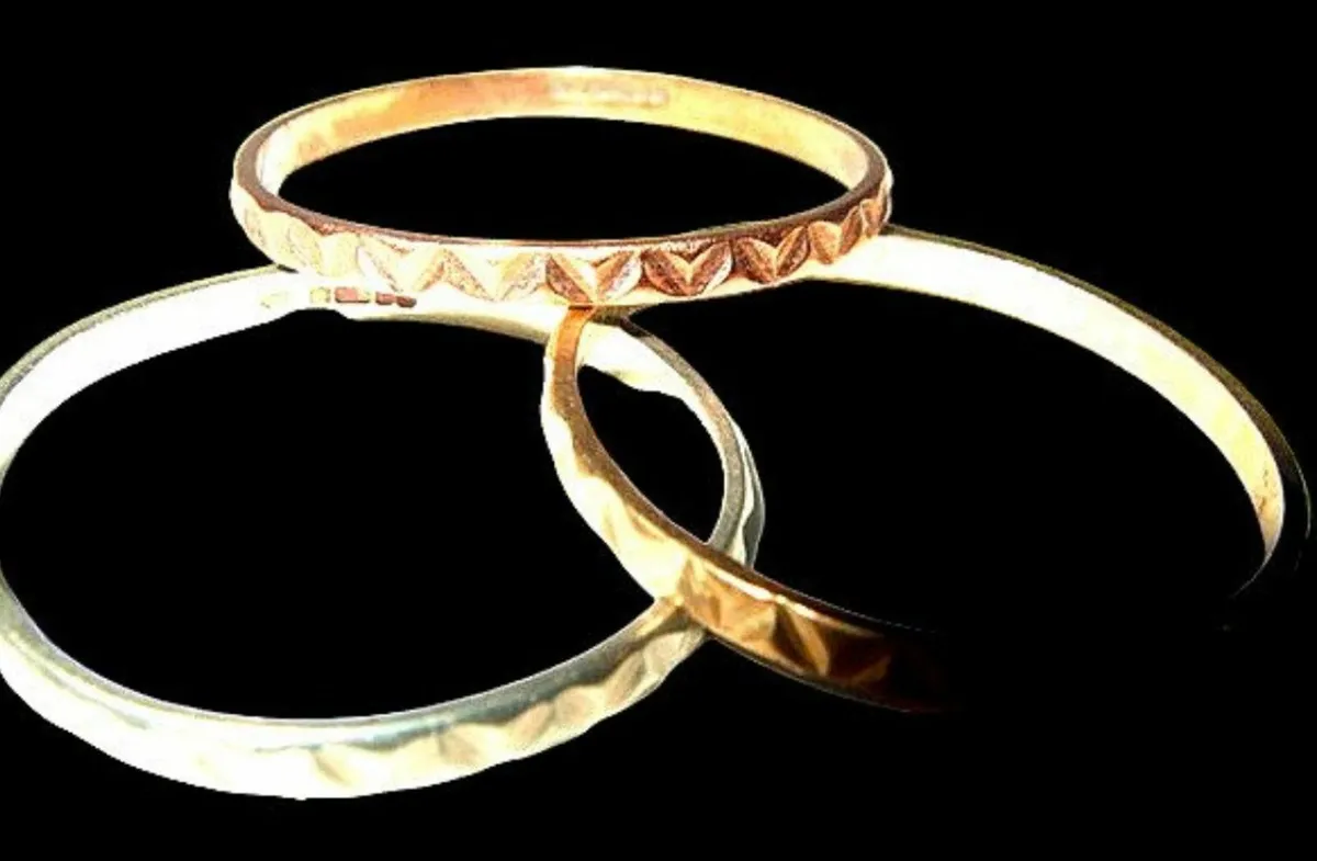 Vintage Hallmarked 9ct Rose/White/Yellow Rings - Image 1