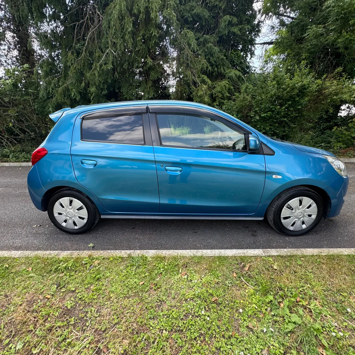 Mitsubishi Mirage 2013 - Image 2