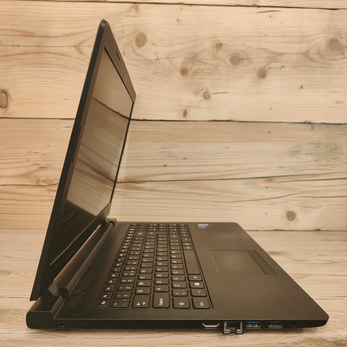 Lenovo / 15.6"/ Intel / 8Gb DDR3 / SSD / - Image 2