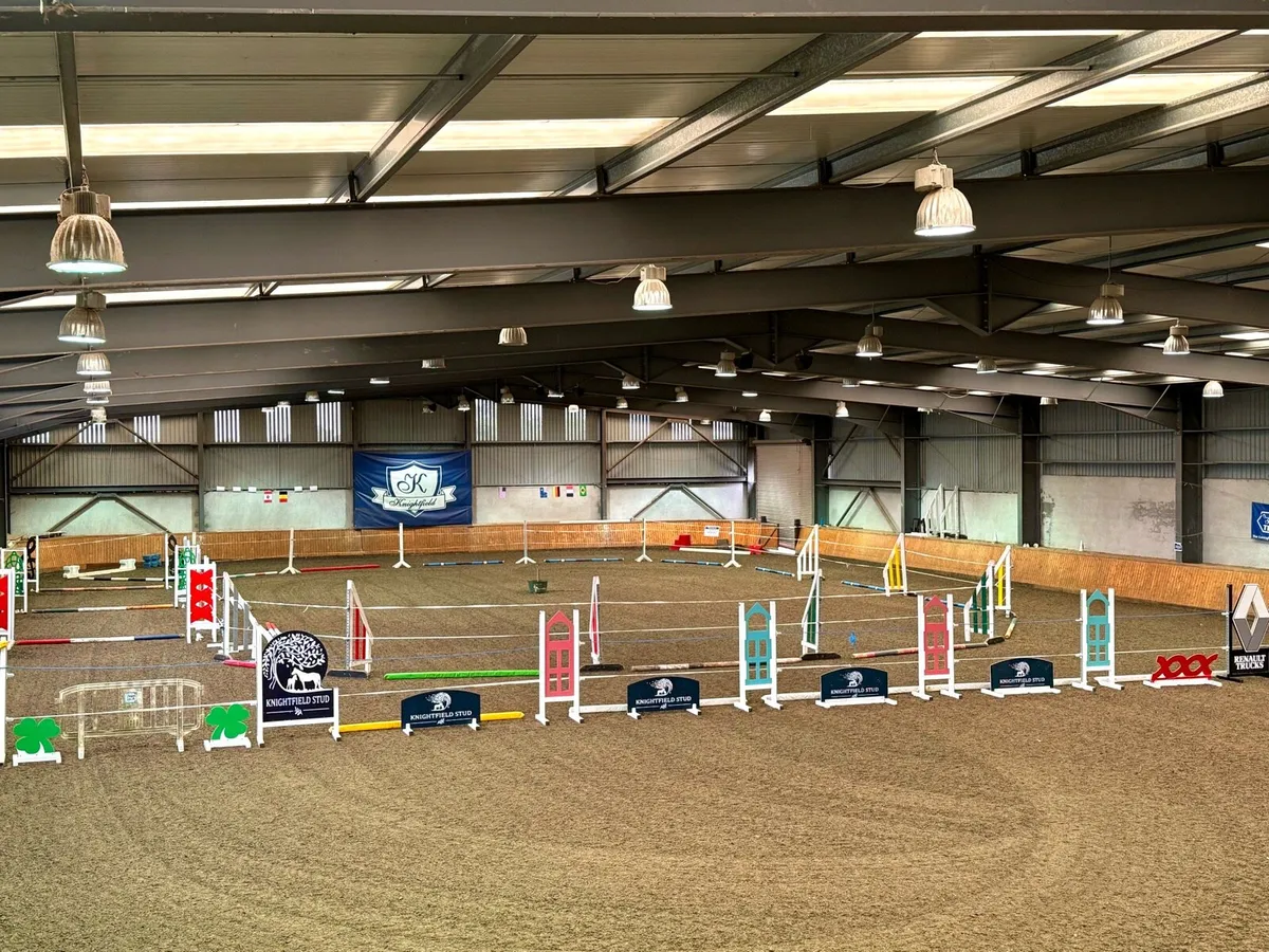 Loose Jumping Arena - Image 1