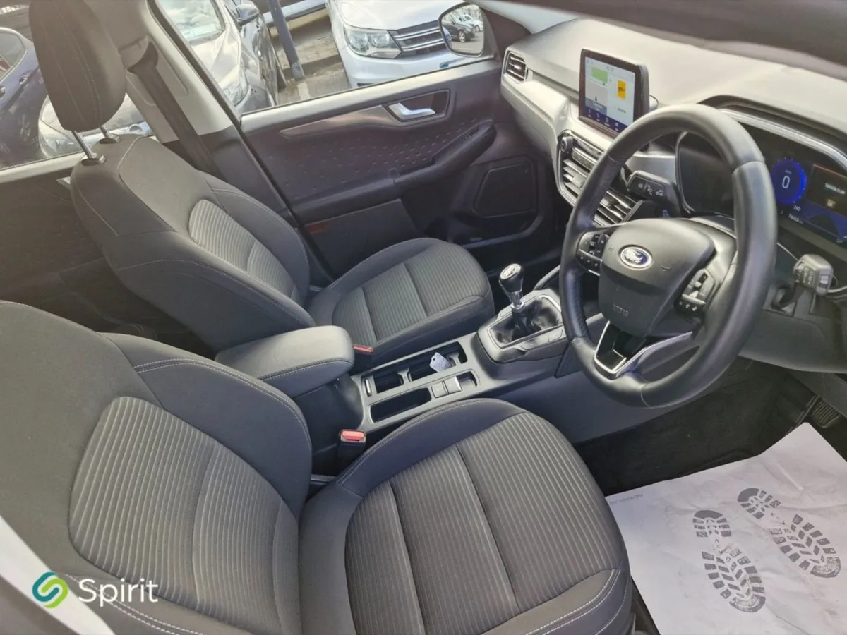 Ford Kuga 1.5 Ecoblue 120PS Titanium  27 950 - Image 4