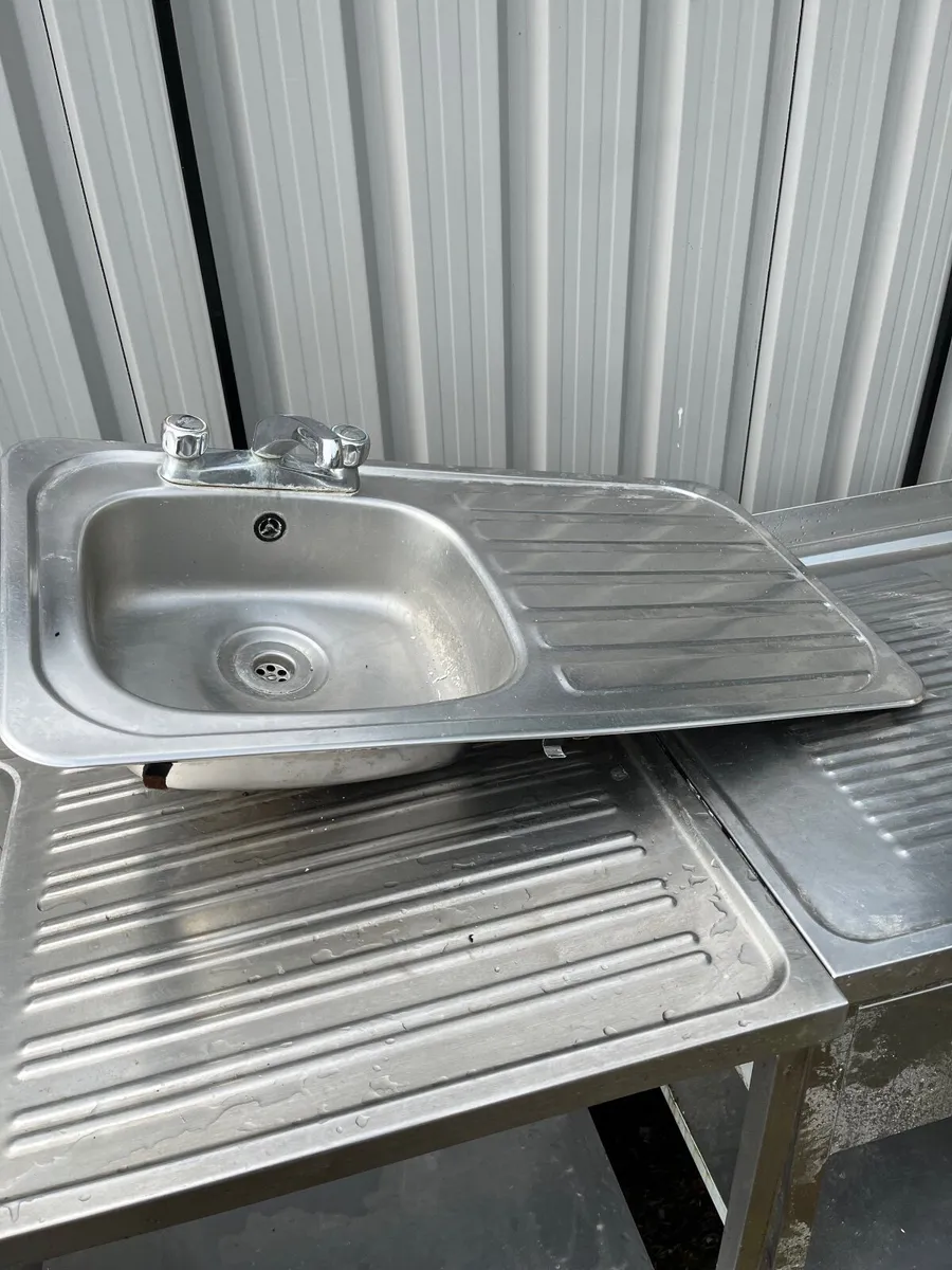 Kitchen sink