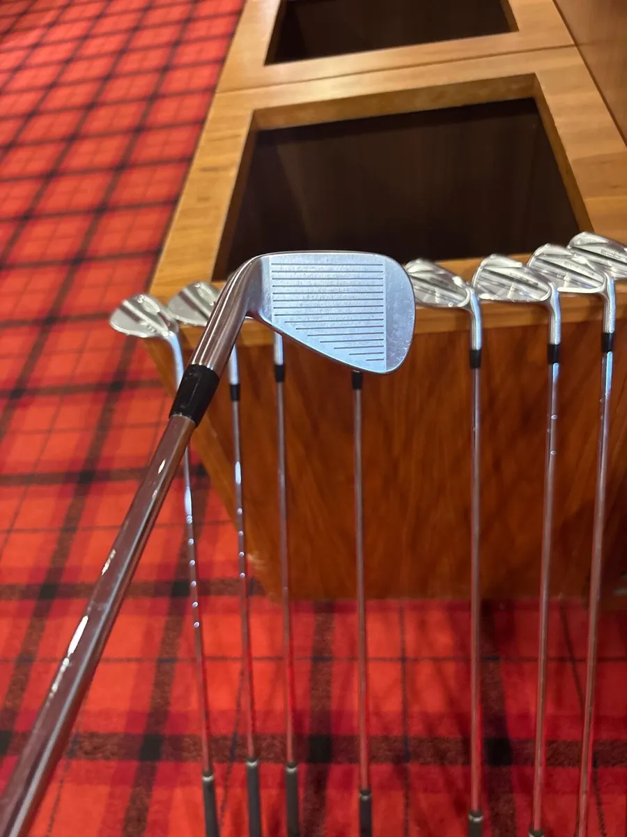 Cobra King Tour 4-PW + 52 & 56 SB Wedges - Image 3