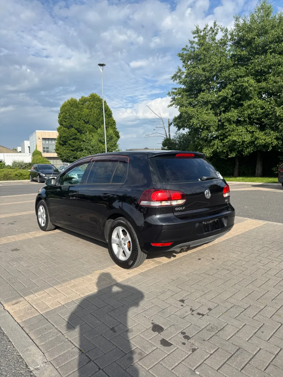 Volkswagen Golf 1.4 Petrol Automatic - Image 4