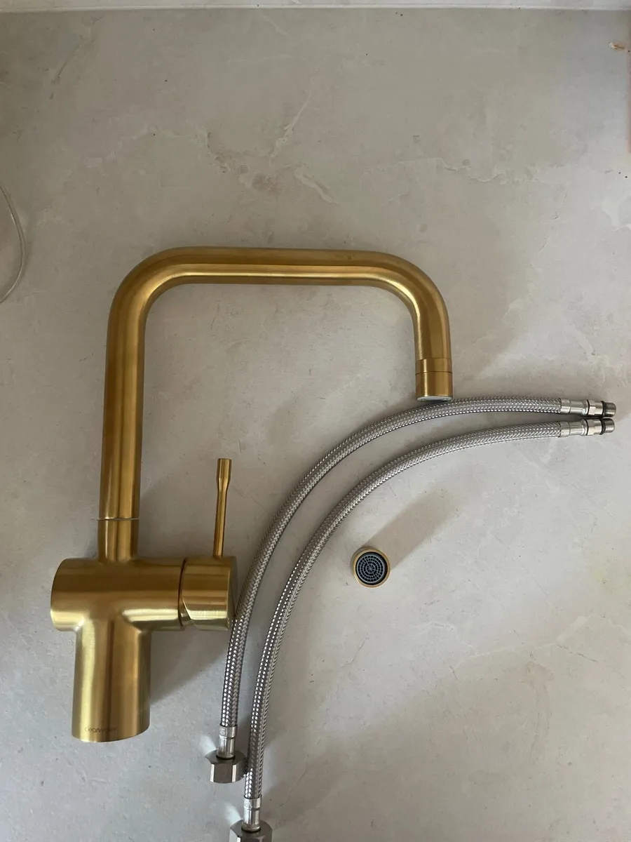 Kitchen Tap (Brass) - Image 1