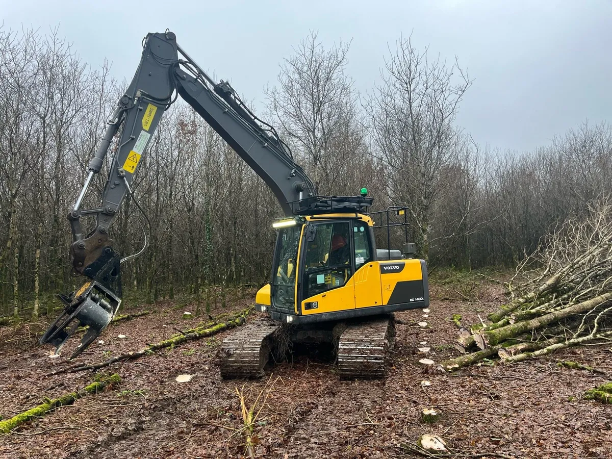 Volvo Ec 140DL - Image 1