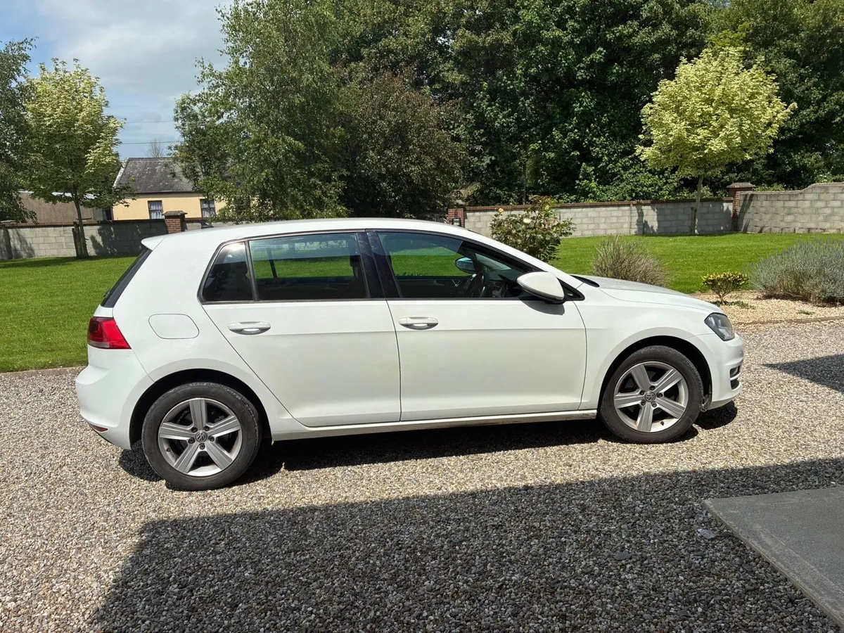 2015 Volkswagen Golf 1.6 TDI Match 110PS - Image 3