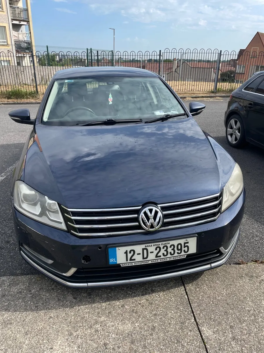 Volkswagen Passat 2012 - Image 3
