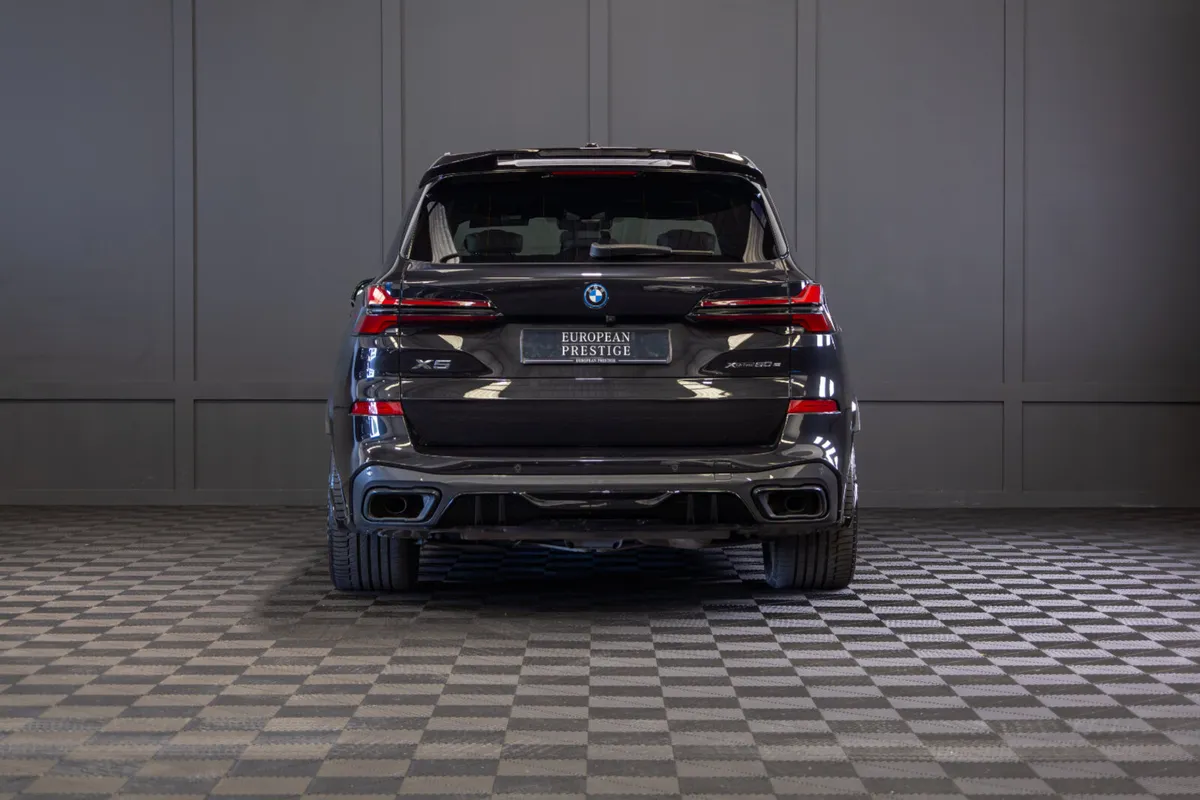 242 BMW X5 X-Drive 50e M-Sport - Image 4