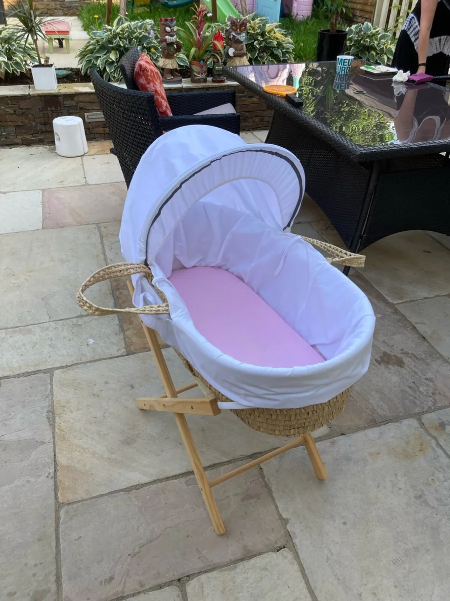Moses Basket - Image 1
