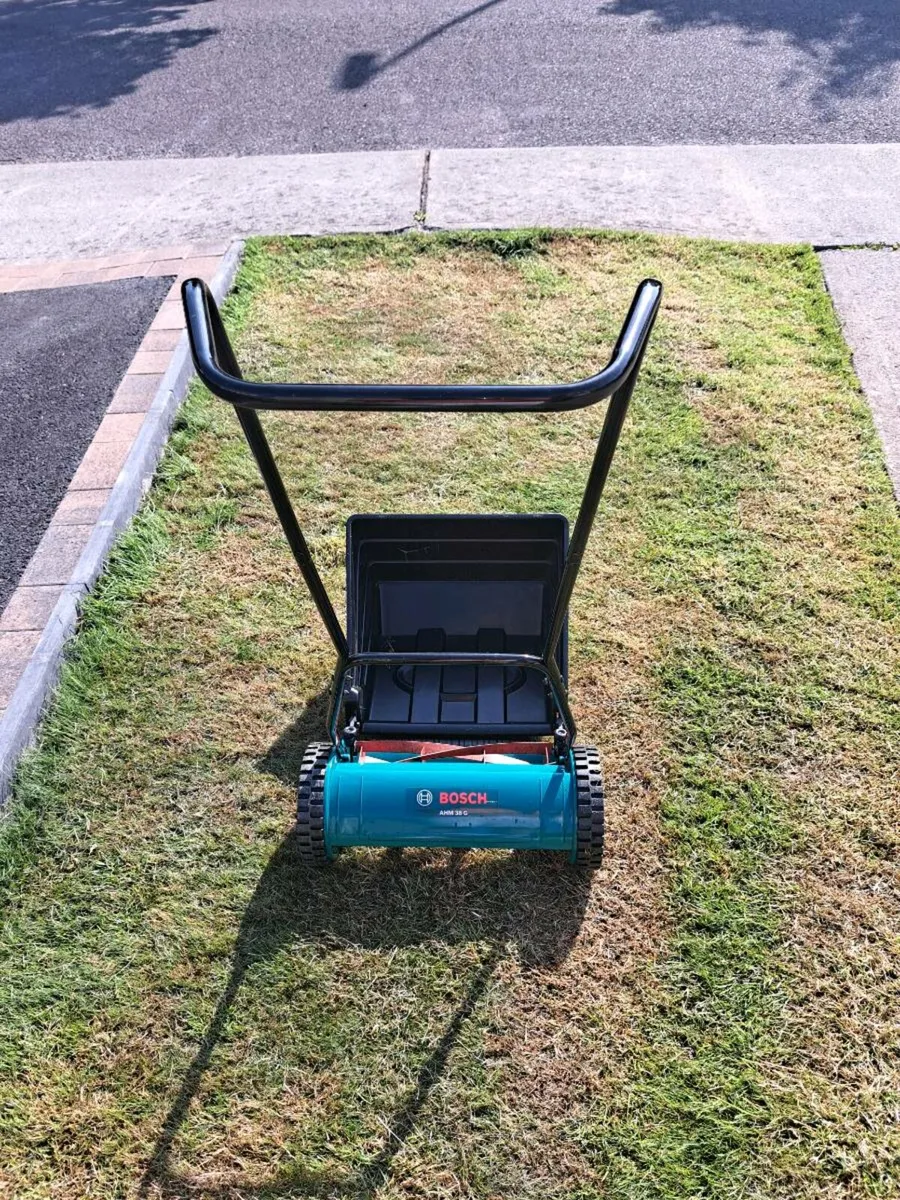 Lawnmower - Image 1