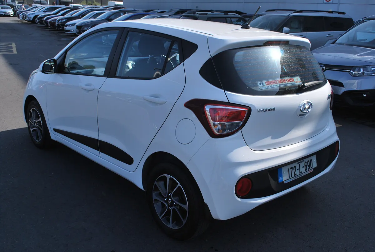 Hyundai i10 2017 - Image 3