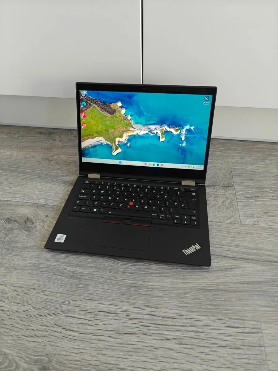 Lenovo Thinkpad X13 Yoga | i7 (10th gen) | 16GB | - Image 1