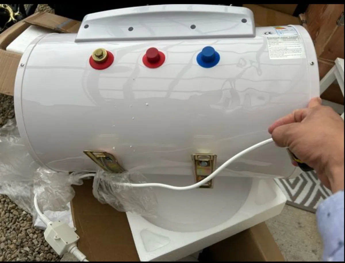 2kw 220V Horizontal Digital Display Electric Water - Image 1