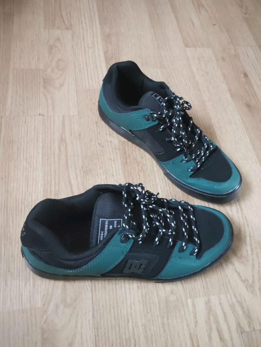 DG Mens shoes UK size 9 - Image 2
