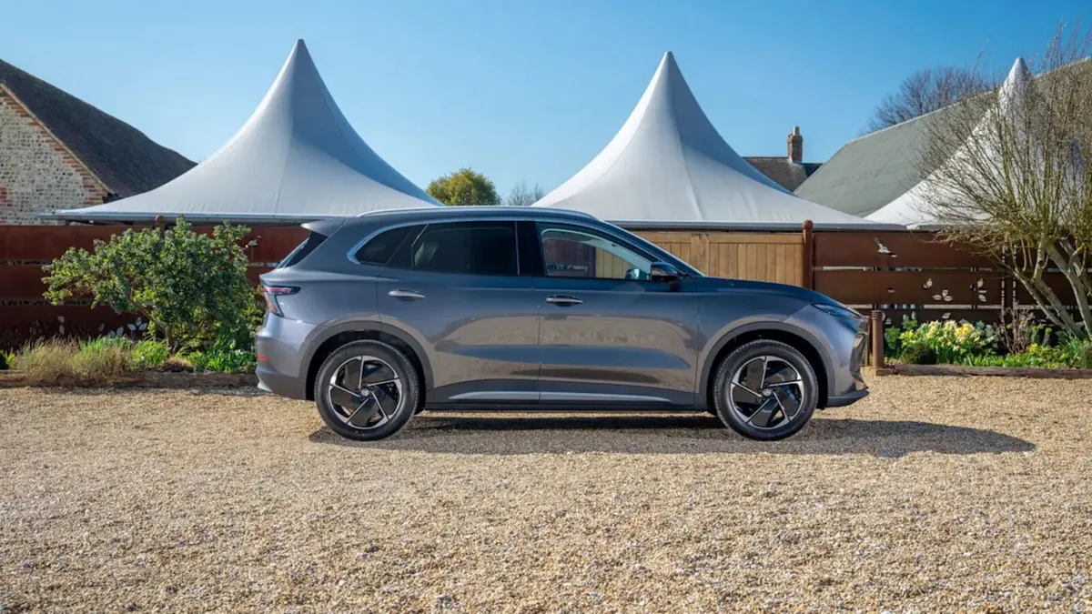 MG MG S5 EV/2025/ELECTRIC/AUTO/TAXI SPEC - Image 3