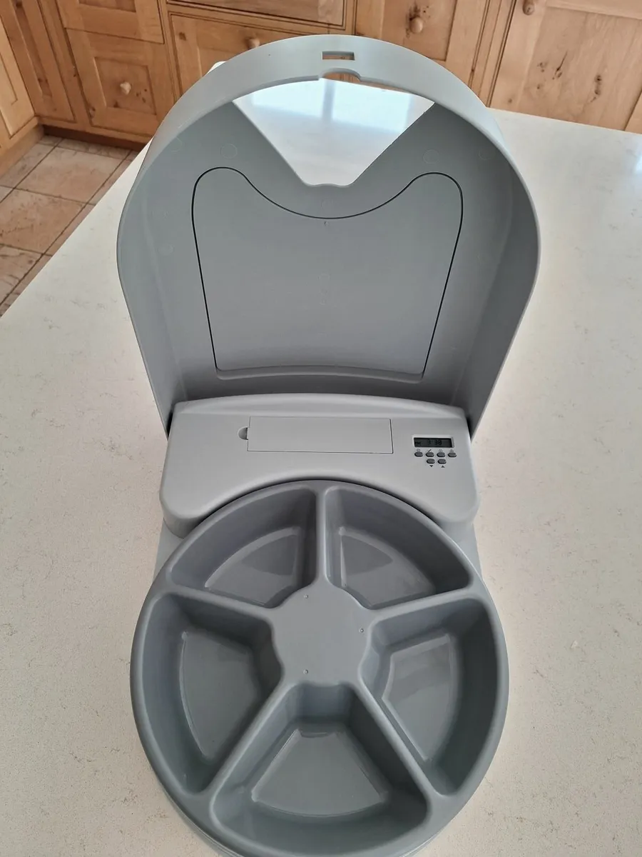 Automatic pet feeder - Image 3