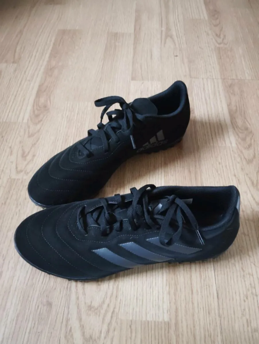 Adidas astro turf boots UK size 10.5 - Image 2