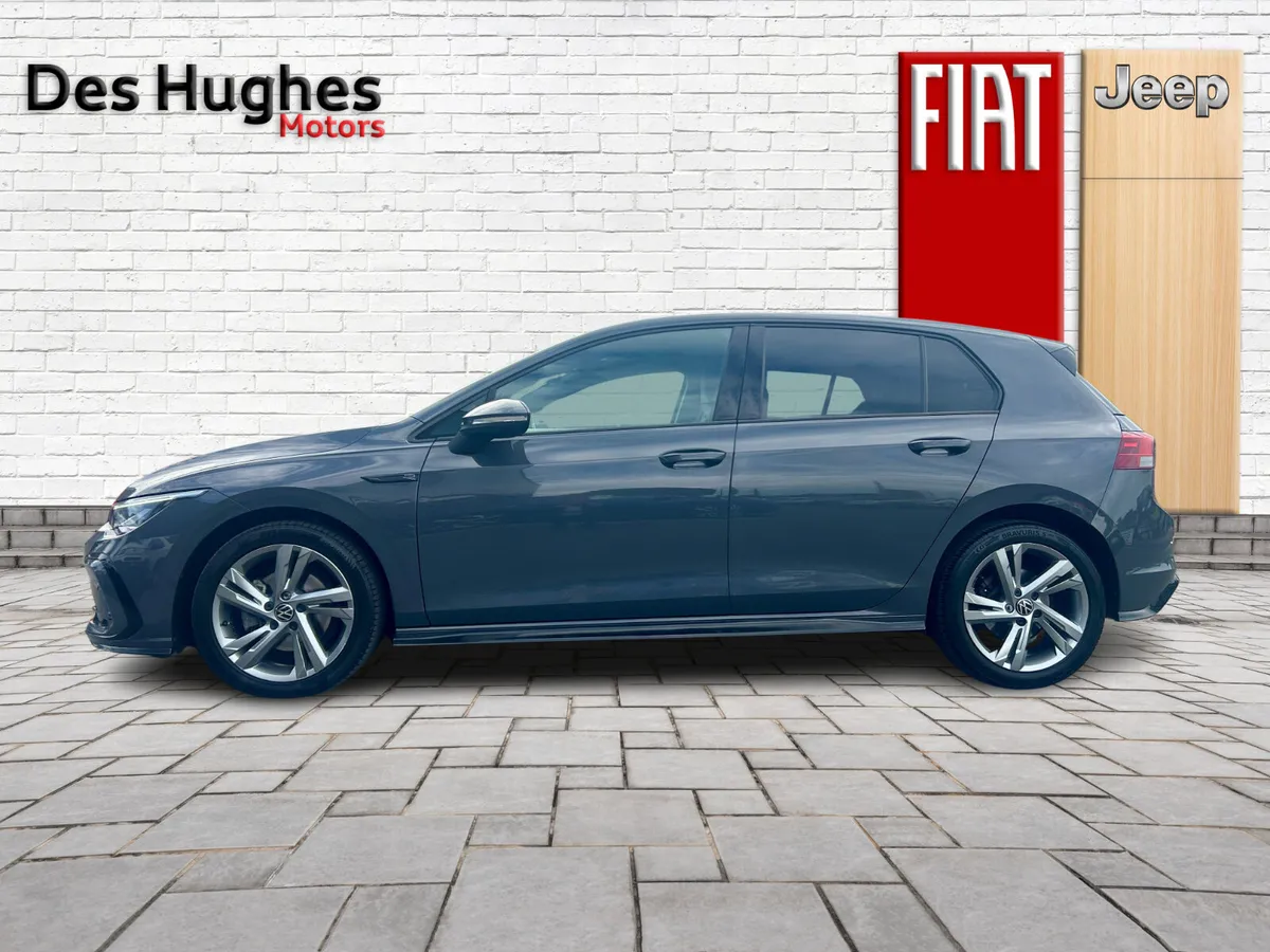 Volkswagen Golf 2022 R-Line Tsi - Image 4