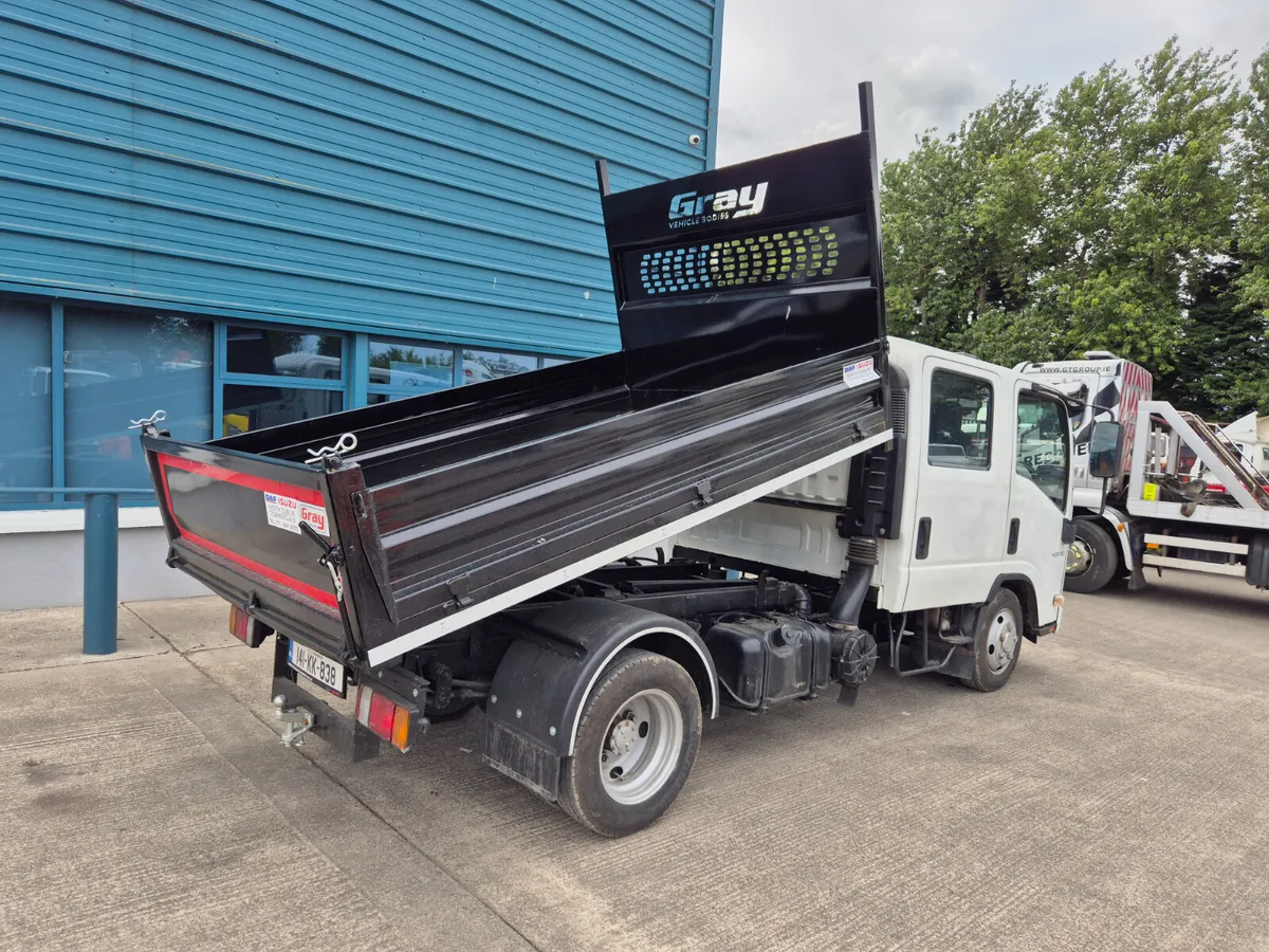 2014 ISUZU NLR 3.5TON CREW TIPPER - Image 3