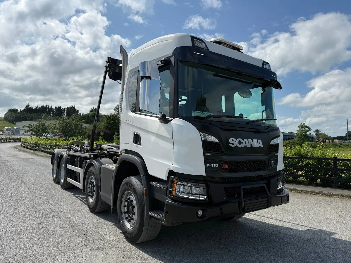 2022 Scania P410 8x4 XT big hook. Ref No: 2521 - Image 2