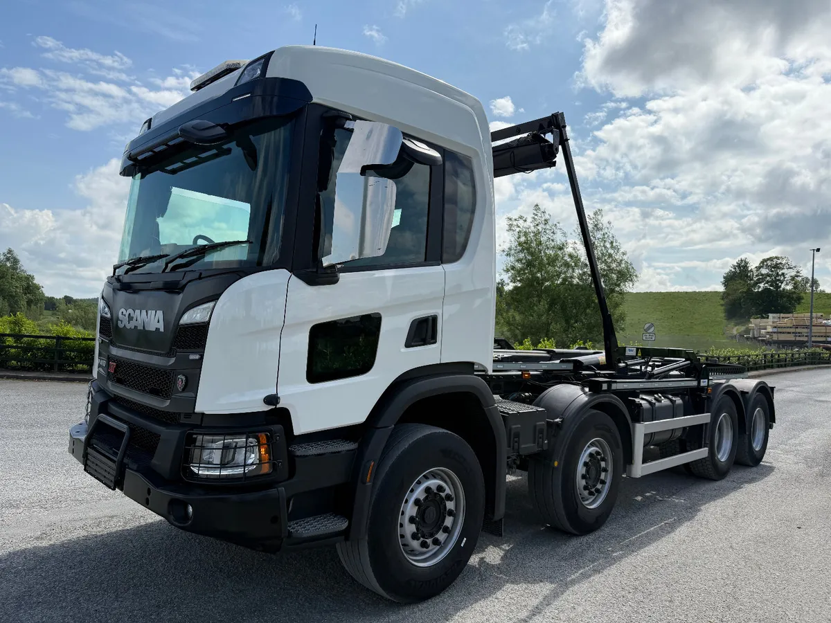 2022 Scania P410 8x4 XT big hook. Ref No: 2521 - Image 3