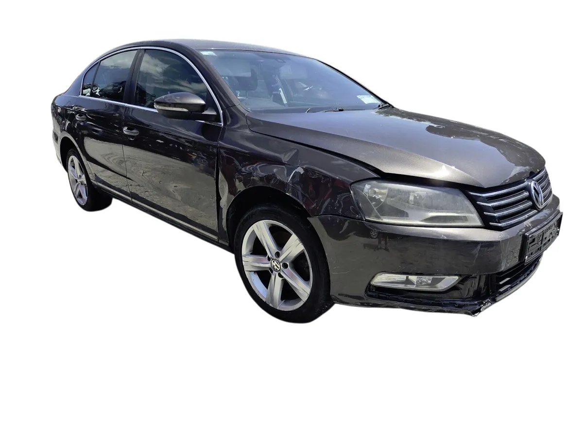 2012 VOLKSWAGEN PASSAT Breaking/Dismantling - Image 1