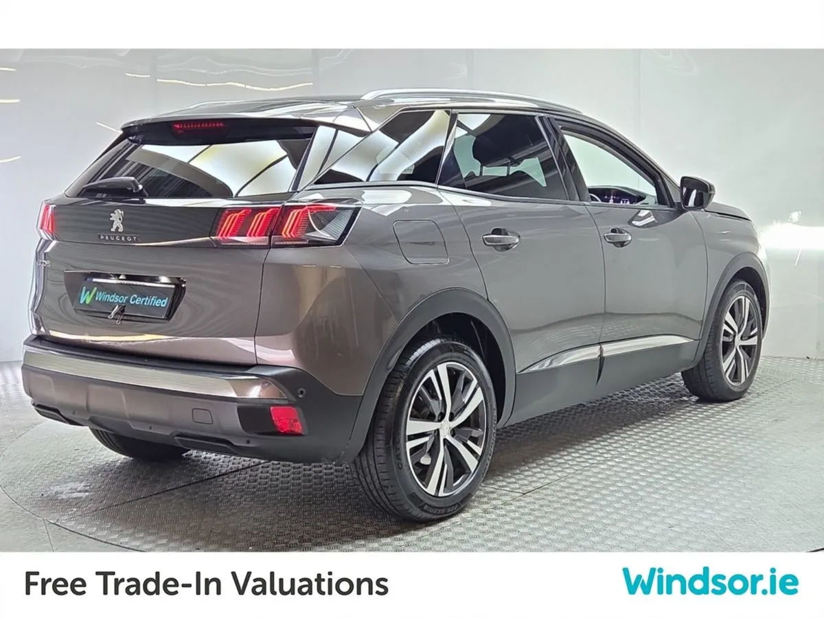 Peugeot 3008 1.5 Bluehdi 130bhp Allure Auto - Image 3