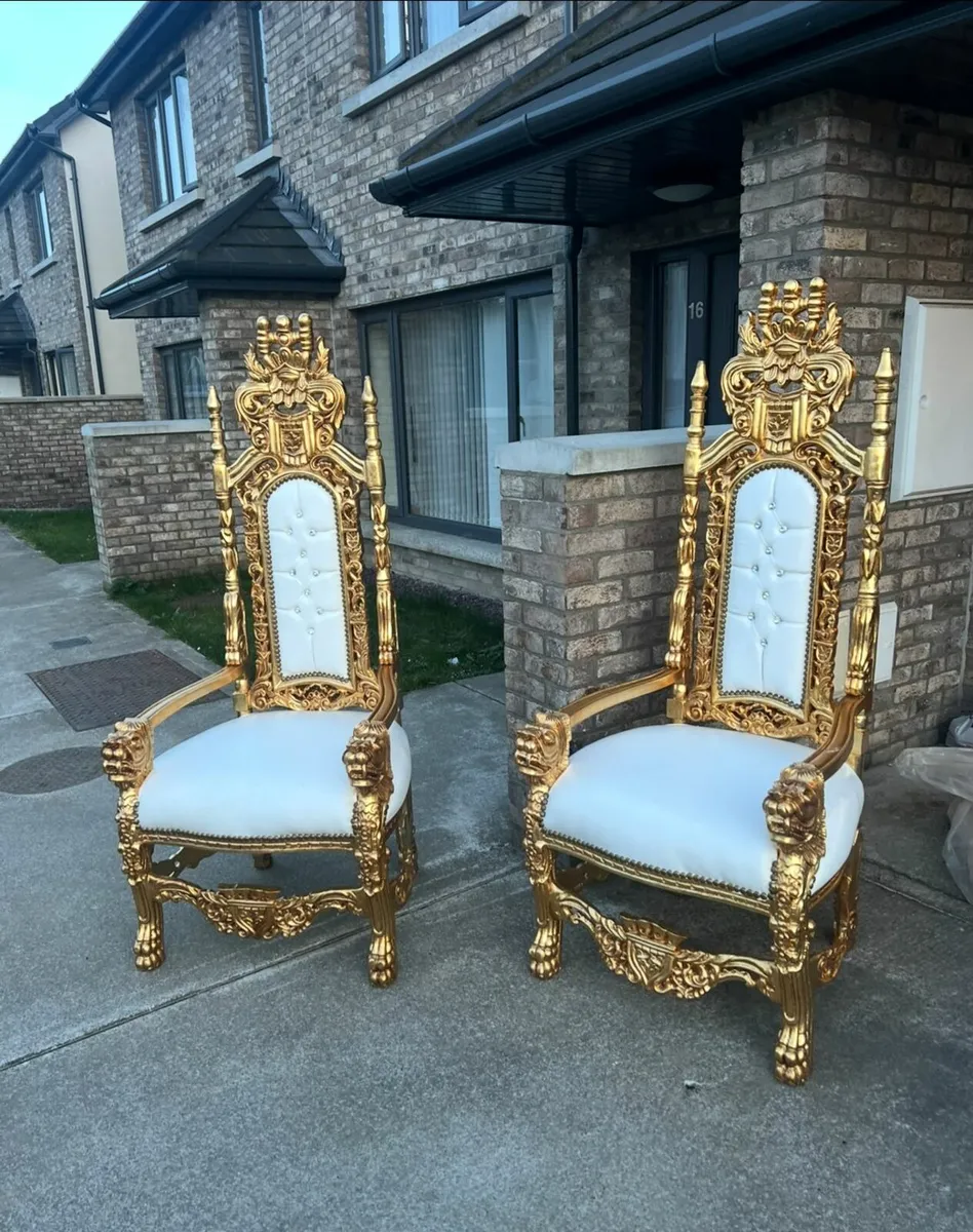 King and queen wedding chairs - Image 1