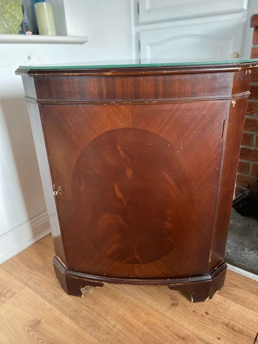 Corner Unit - wood - Image 1