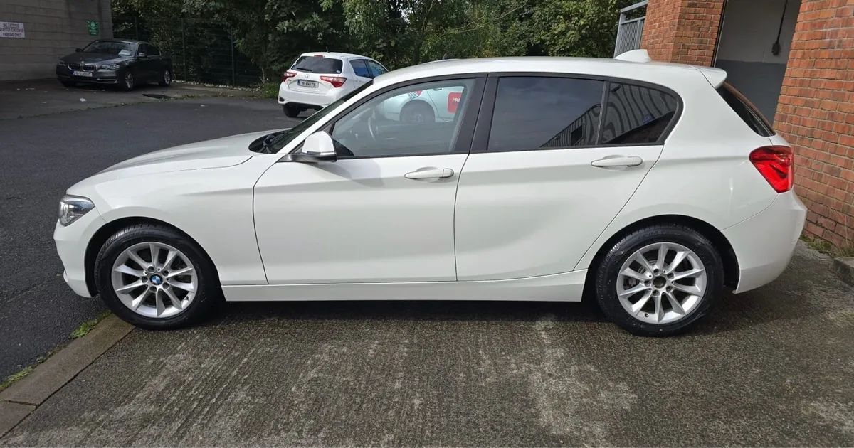 BMW 1 Series 118I 2015 - Image 4