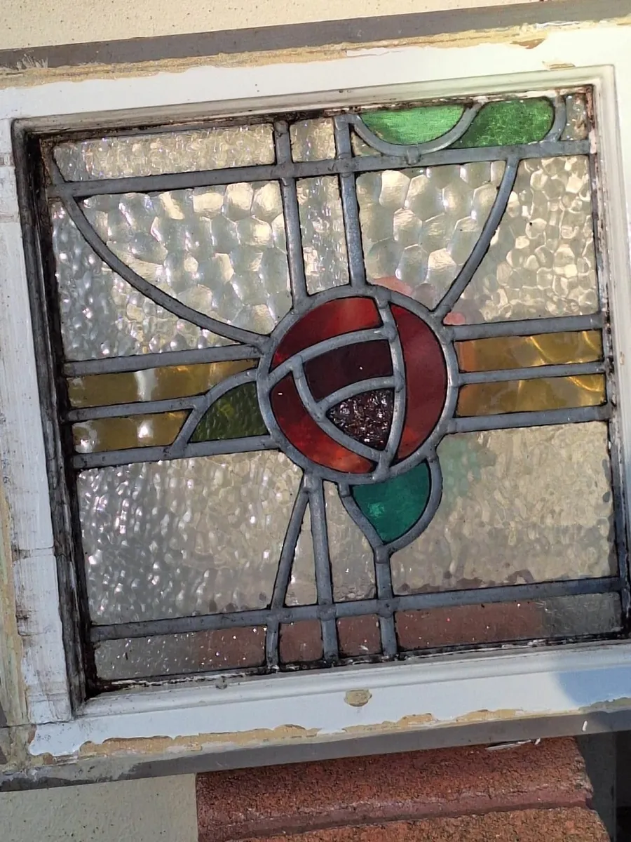 Original 6 1930s Art Deco stained glass windows - Image 1