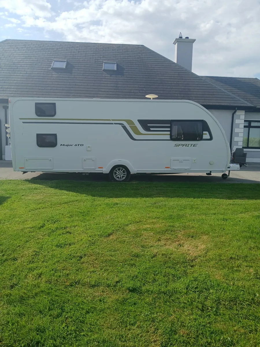 Caravan - Image 3