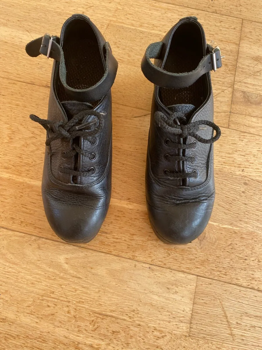 Irish ‘heavy’ dance shoes - €30.00 - Image 1