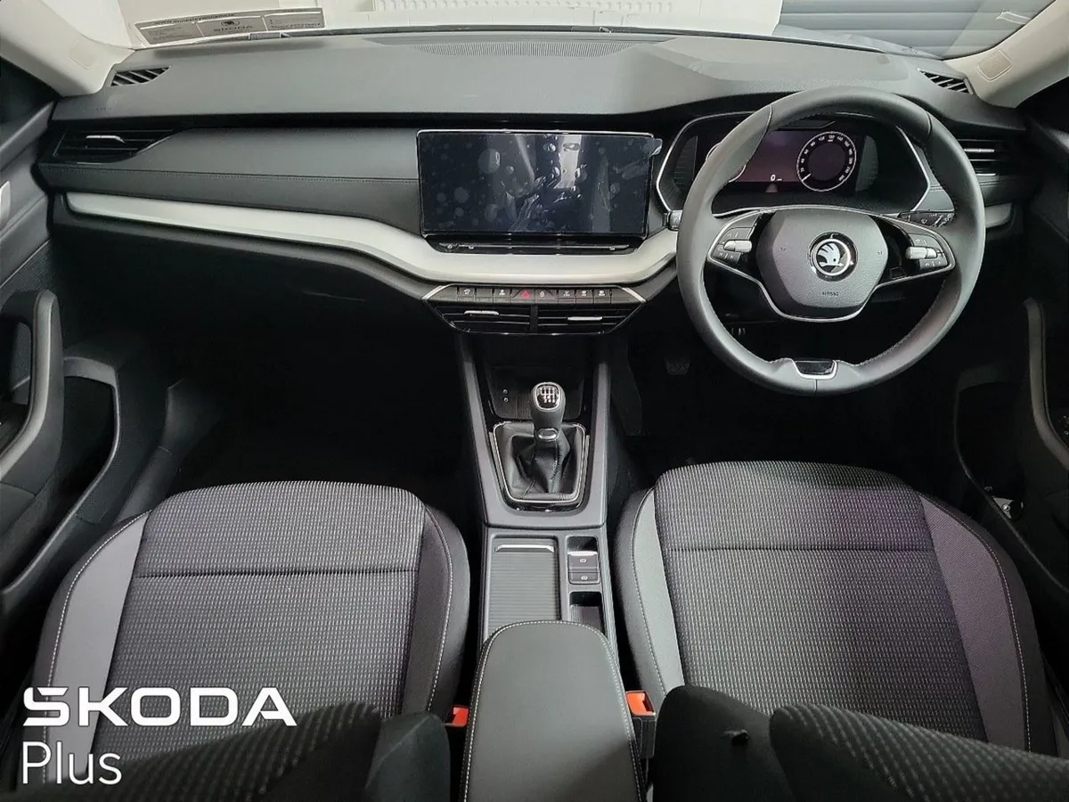 Skoda Octavia Selection Combi 2.0tdi 115Bhp - Image 3