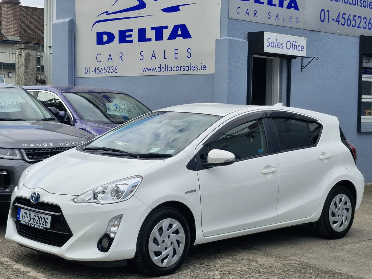 2017 TOYOTA AQUA AUTOMATIC PETROL HYBRID 1.5L - Image 1