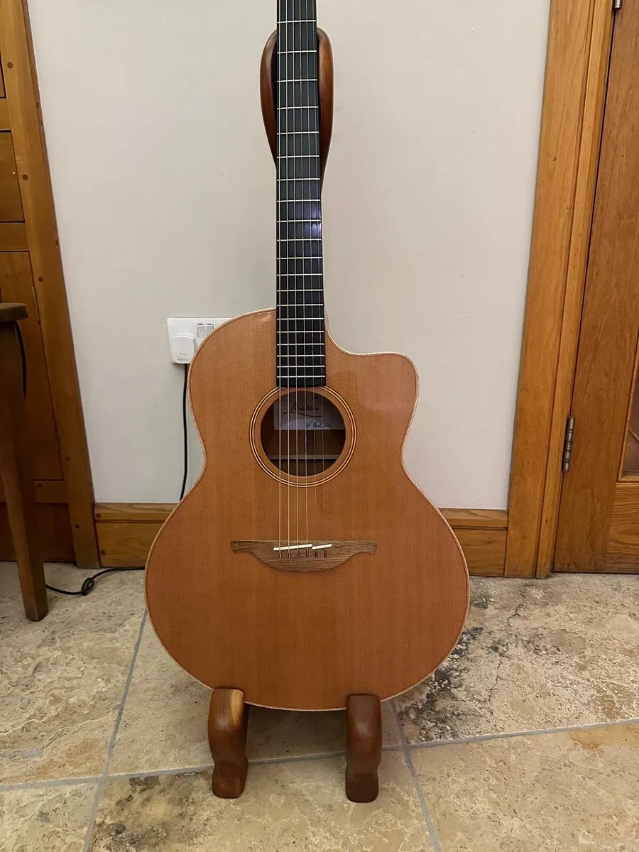 Lowden Acoustic Guitar - call5298