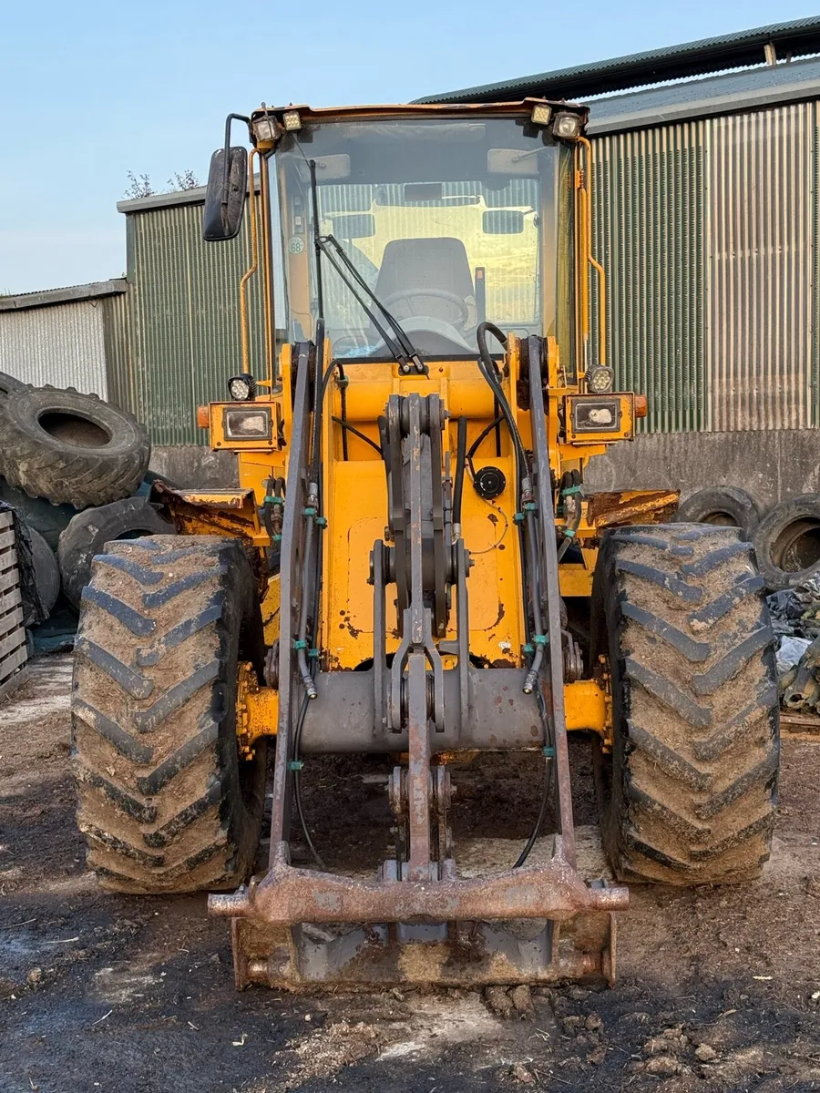 Volvo loader - Image 2