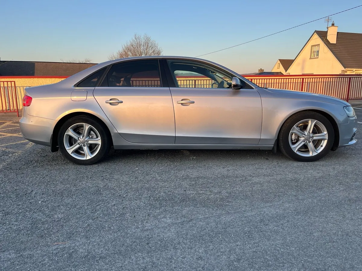 2015 (151) AUDI A4 2.0TDI 150bhp - Image 2
