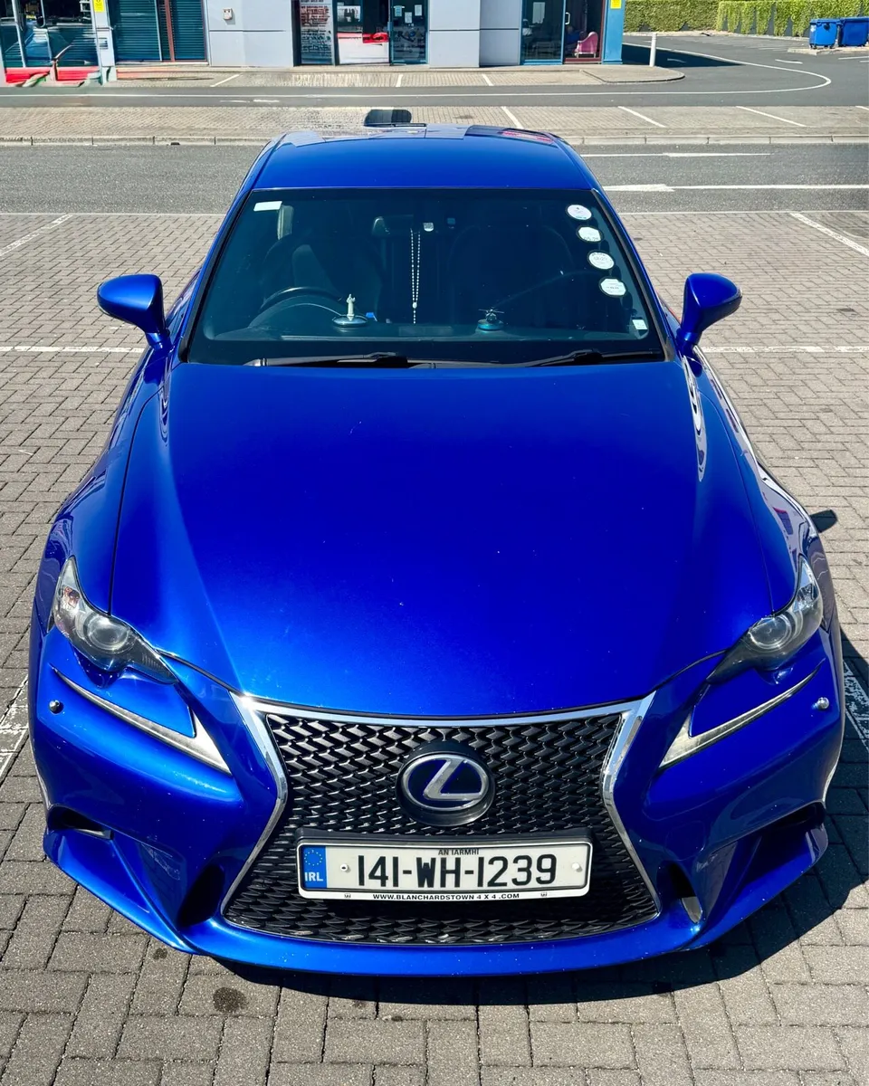 Lexus IS300h 2.5 Hybrid F Sport - Image 1