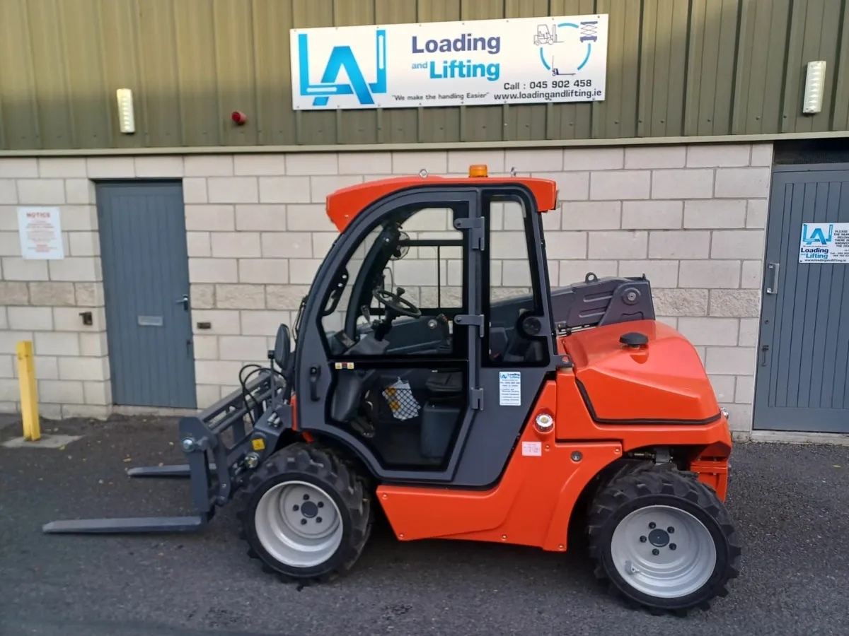Telehandler - Image 3