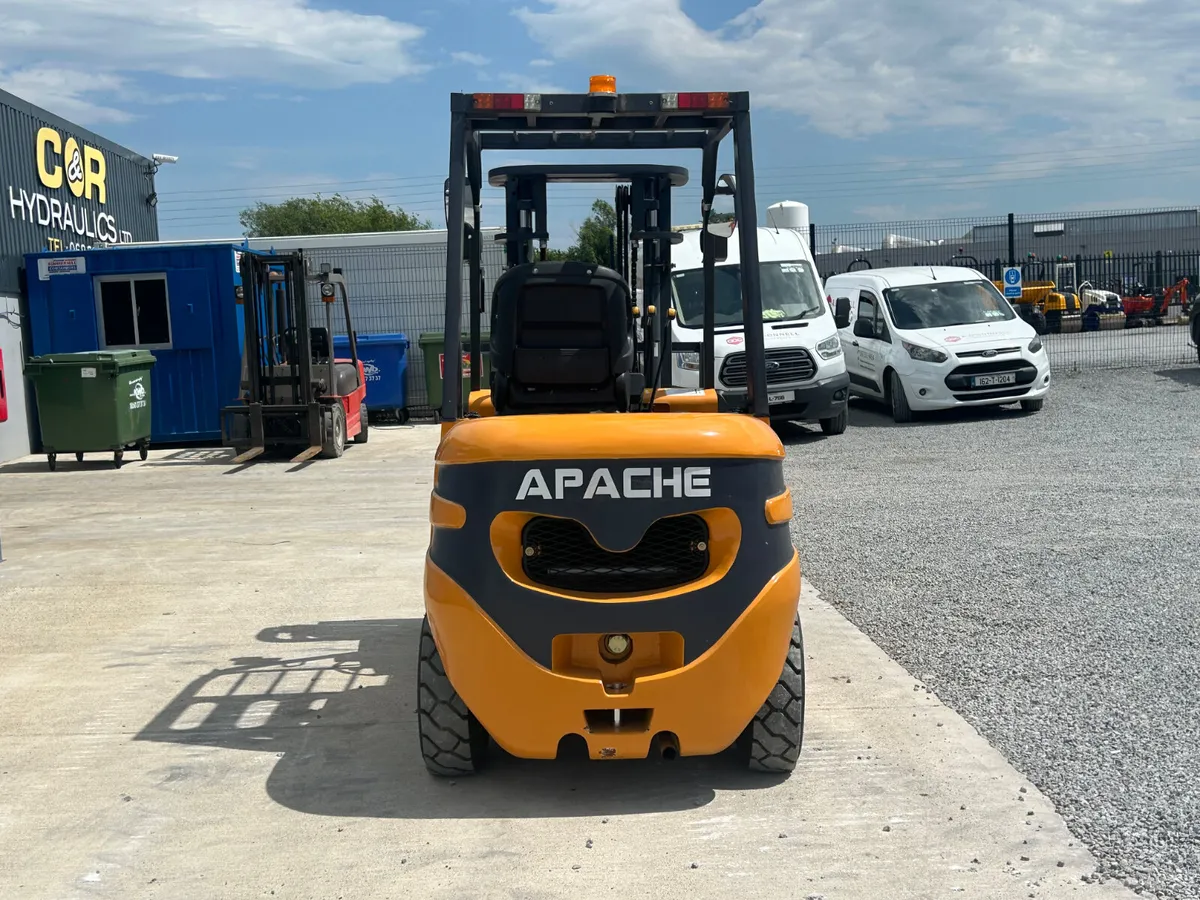 2025 Apache 3 ton forklift - Image 4