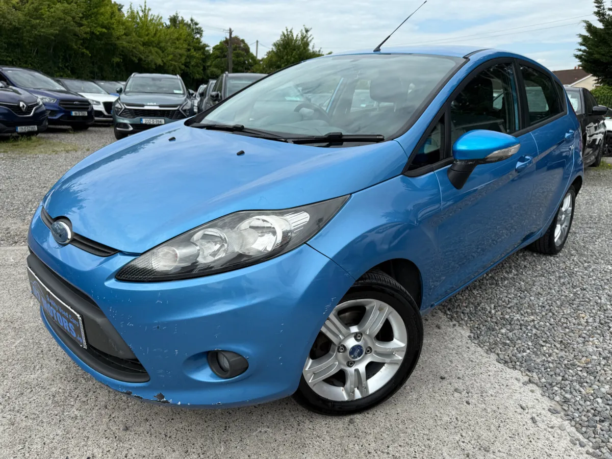 2009 Ford Fiesta  1.2 STYLE - Image 2